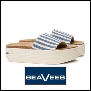 See Vees Catalina Platform. Size 8.